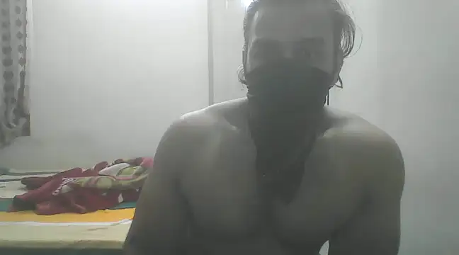 Snapshot of kaizercool1 chatting on January 13, 7:43 am kaizercool1 online show from January 13, 7:43 am