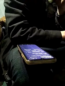 Wero4200 online show from December 3, 7:58 am