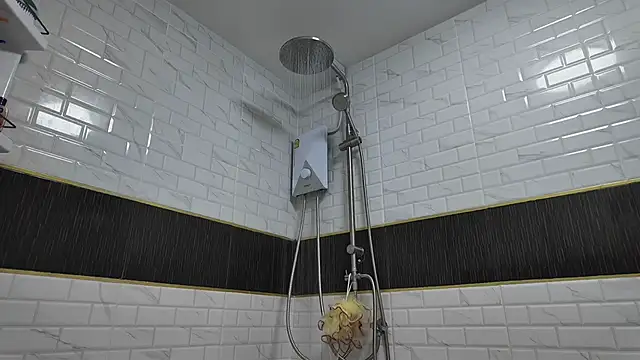 lukegunn online show from November 11, 3:11 am