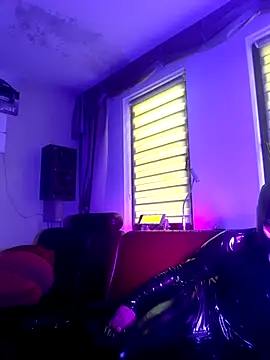 Crystalbitchx online show from February 9, 8:44 am