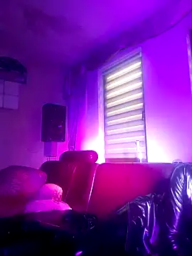 Crystalbitchx online show from October 5, 7:23 am