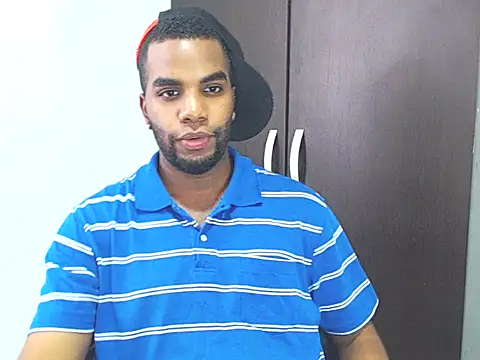 Rene hotman online show from March 9, 7:59 pm