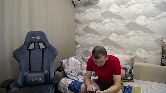 SerzhKorol1 online show from September 27, 1:09 pm