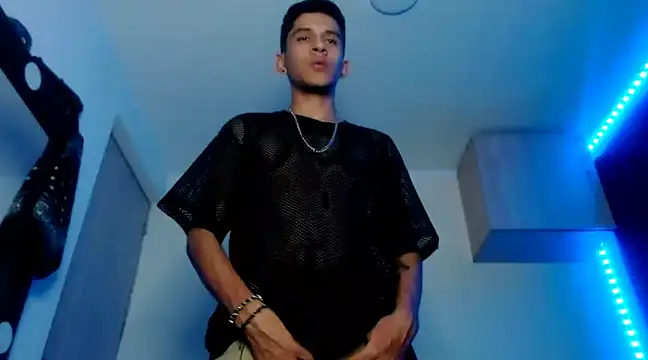 Samuel Suarez online show from March 2, 10:02 pm