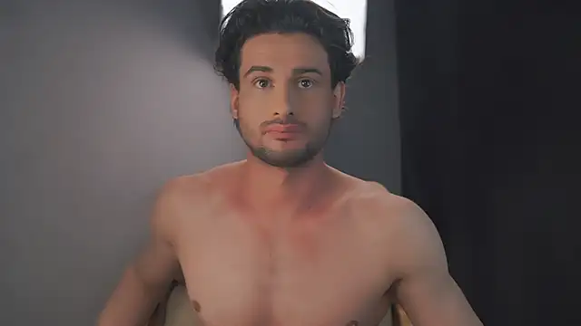 Keen   Luckystrike online show from February 16, 10:10 pm