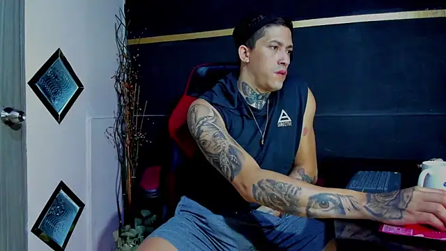 yeckodream online show from April 5, 6:32 am