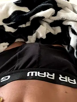 Ieatboth online show from October 12, 5:23 am