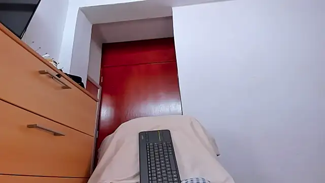 MikeMiller2 online show from January 11, 7:38 pm