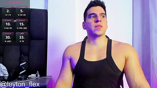 leyton flex online show from October 6, 11:20 pm