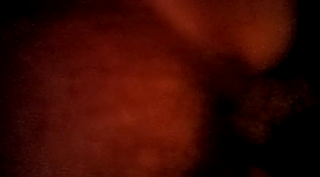 yellowwetfox online show from December 30, 12:00 am