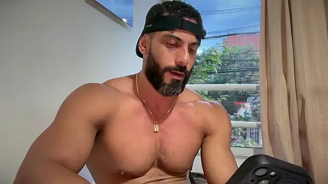 romeolovedark online show from May 23, 11:10 pm