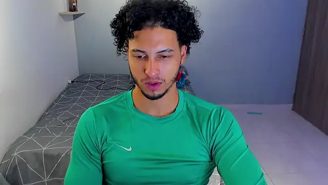 Kris Khalifa69 online show from February 20, 5:04 am