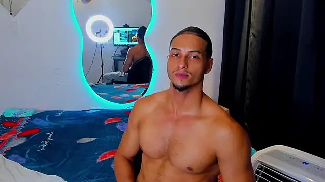 Kris Khalifa69 online show from September 28, 1:03 am