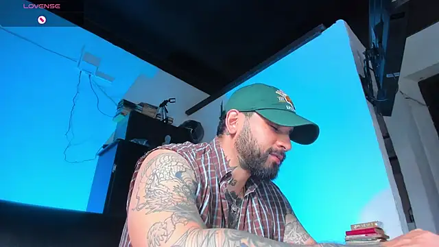 CamiloGray  online show from September 18, 3:58 pm