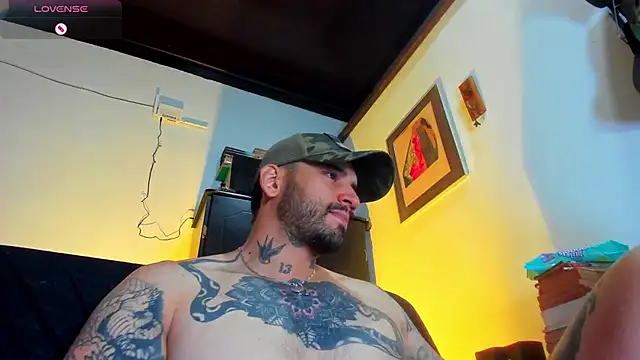 CamiloGray  online show from February 16, 2:00 pm