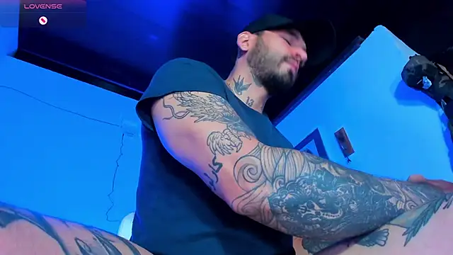 CamiloGray  online show from January 12, 1:16 pm