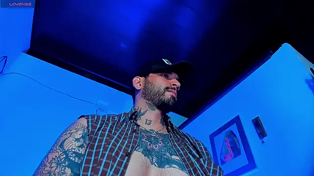 CamiloGray  online show from December 21, 7:06 pm