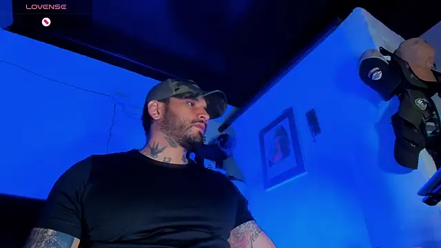 CamiloGray  online show from March 10, 1:32 pm