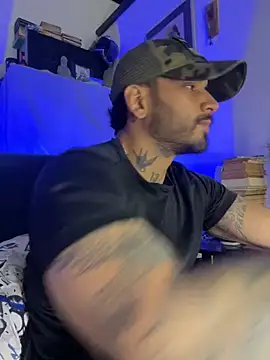 CamiloGray  online show from February 24, 3:09 pm