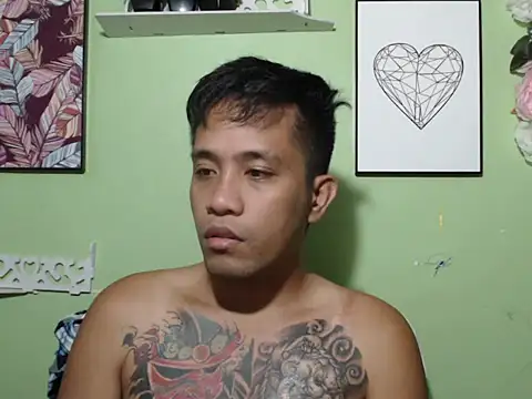 Thyler08 online show from October 29, 6:38 am