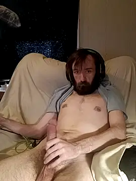 Snapshot of ShadowyTube chatting on March 19, 11:36 pm ShadowyTube online show from March 19, 11:36 pm