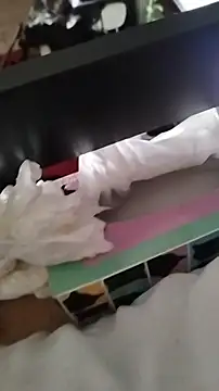 Purple Flamingo online show from February 15, 9:07 am