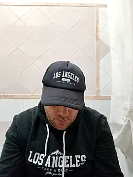 alex899927 online show from October 9, 7:35 am