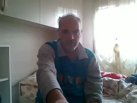 Setesesso7 online show from December 6, 8:59 am