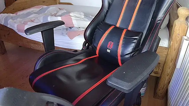 KmlBI26 online show from April 9, 6:19 am