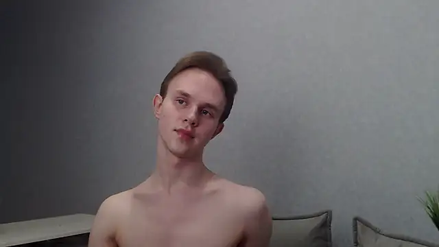 MartinMendez online show from December 10, 7:11 pm