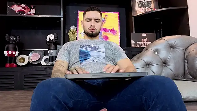 matteosantos online show from September 10, 11:42 am