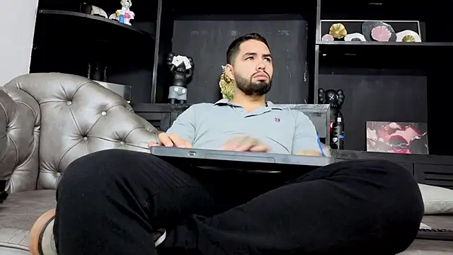 matteosantos online show from February 24, 11:55 am