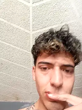 CriZtancho online show from March 31, 12:40 pm