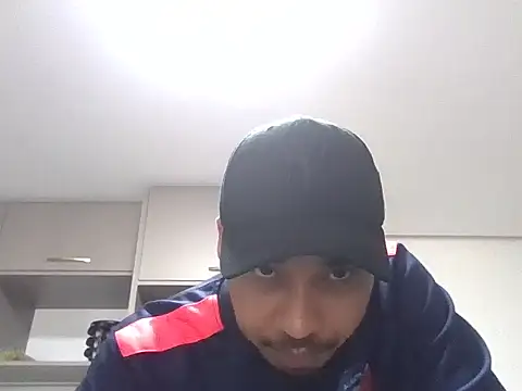 Juninho10c online show from November 17, 4:32 pm