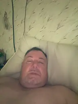 lawndad79 online show from August 7, 4:35 pm