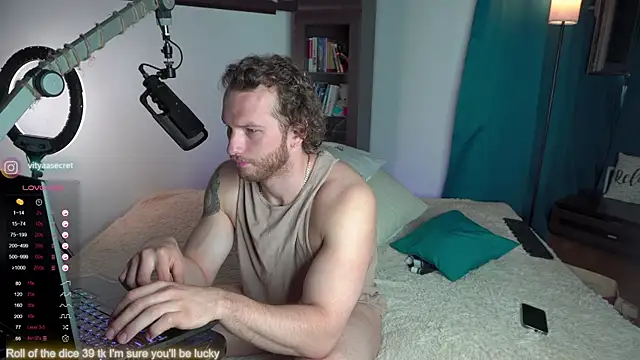 VIktorSecret online show from September 12, 4:01 am