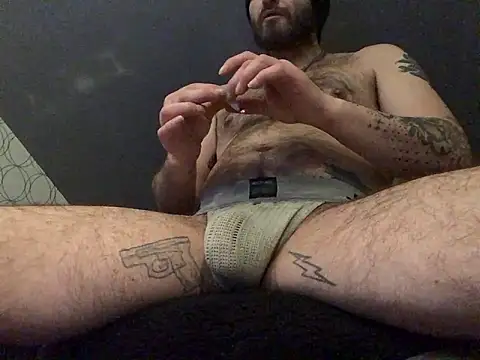 Snapshot of GhetTOfag_ chatting on January 10, 12:47 pm GhetTOfag  online show from January 10, 12:47 pm