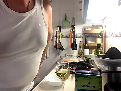 Nudelschwanz online show from December 2, 1:22 pm