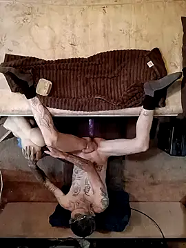 sucktraewil online show from January 27, 1:48 am