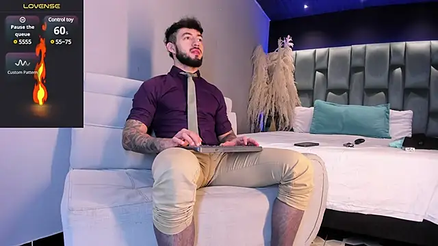 MarkWalker   online show from January 24, 10:43 am