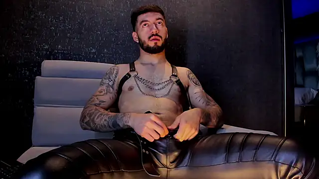 MarkWalker   online show from October 7, 12:09 pm