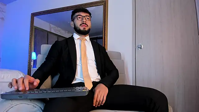 MarkWalker   online show from January 18, 11:11 am