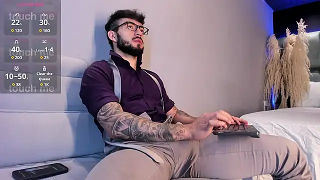 MarkWalker   online show from December 14, 11:07 am