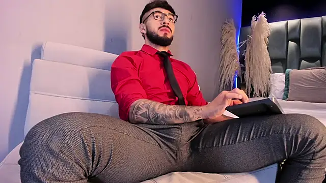 MarkWalker   online show from January 12, 10:45 am