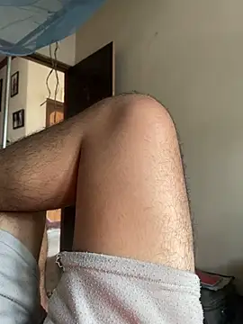 DreamerAsianGuy online show from February 27, 9:11 am