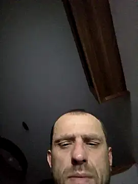 Snapshot of Roman0798 chatting on October 11, 2:04 am Roman0798 online show from October 11, 2:04 am
