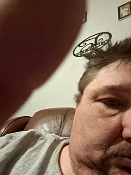 danman1979999 online show from December 3, 1:44 am