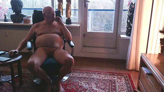 Exhib070 online show from February 21, 12:17 pm