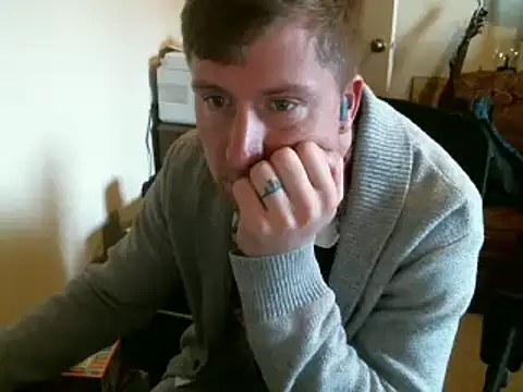 Snapshot of MormonPineapples chatting on February 14, 11:21 pm MormonPineapples online show from February 14, 11:21 pm