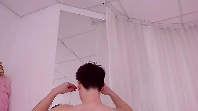 RobbyCharming online show from September 27, 3:48 am